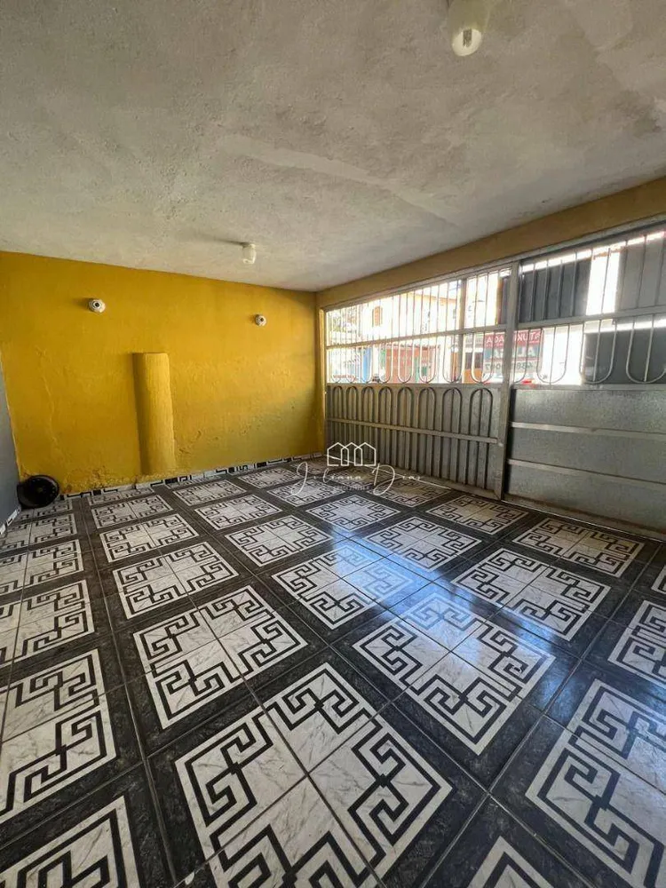 Sobrado, 5 quartos, 180 m² - Foto 1