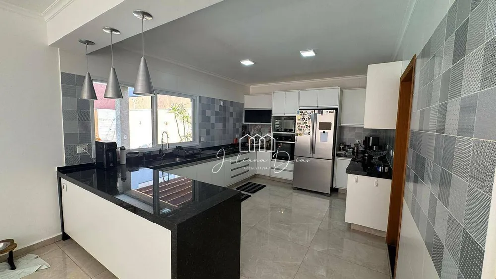 Sobrado, 3 quartos, 307 m² - Foto 5