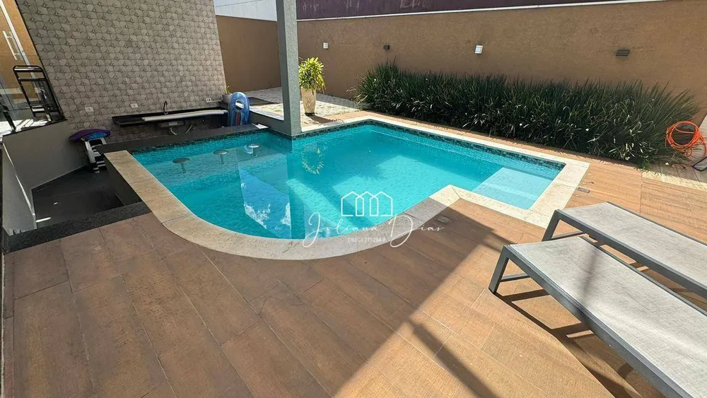 Sobrado, 3 quartos, 307 m² - Foto 3