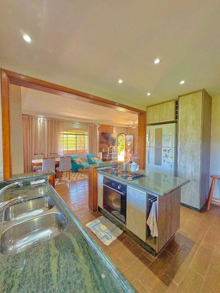 Chácara, 3 quartos, 5870 m² - Foto 13