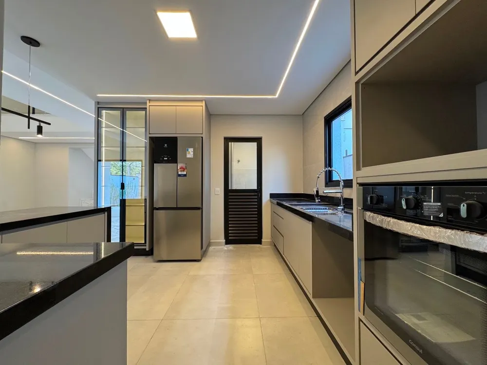 Sobrado, 3 quartos, 360 m² - Foto 4