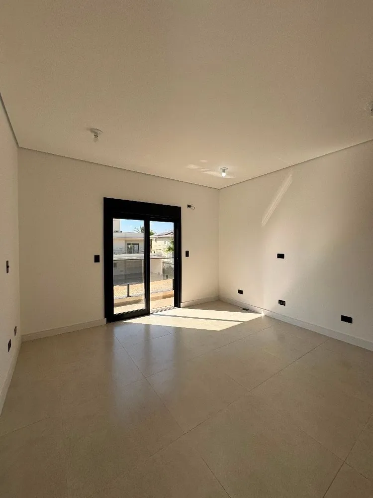 Sobrado, 4 quartos, 390 m² - Foto 3