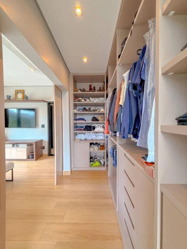 Sobrado, 4 quartos, 440 m² - Foto 3