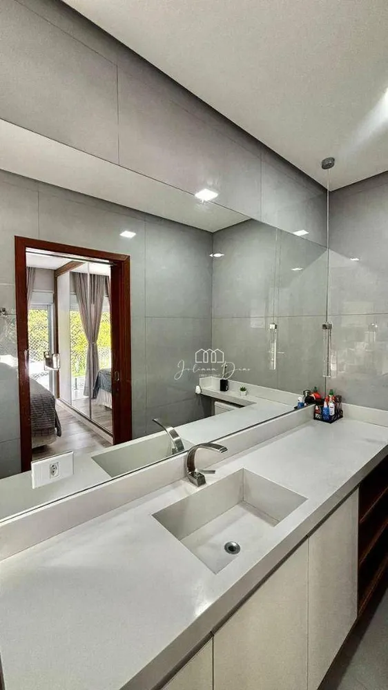 Sobrado, 3 quartos, 200 m² - Foto 1