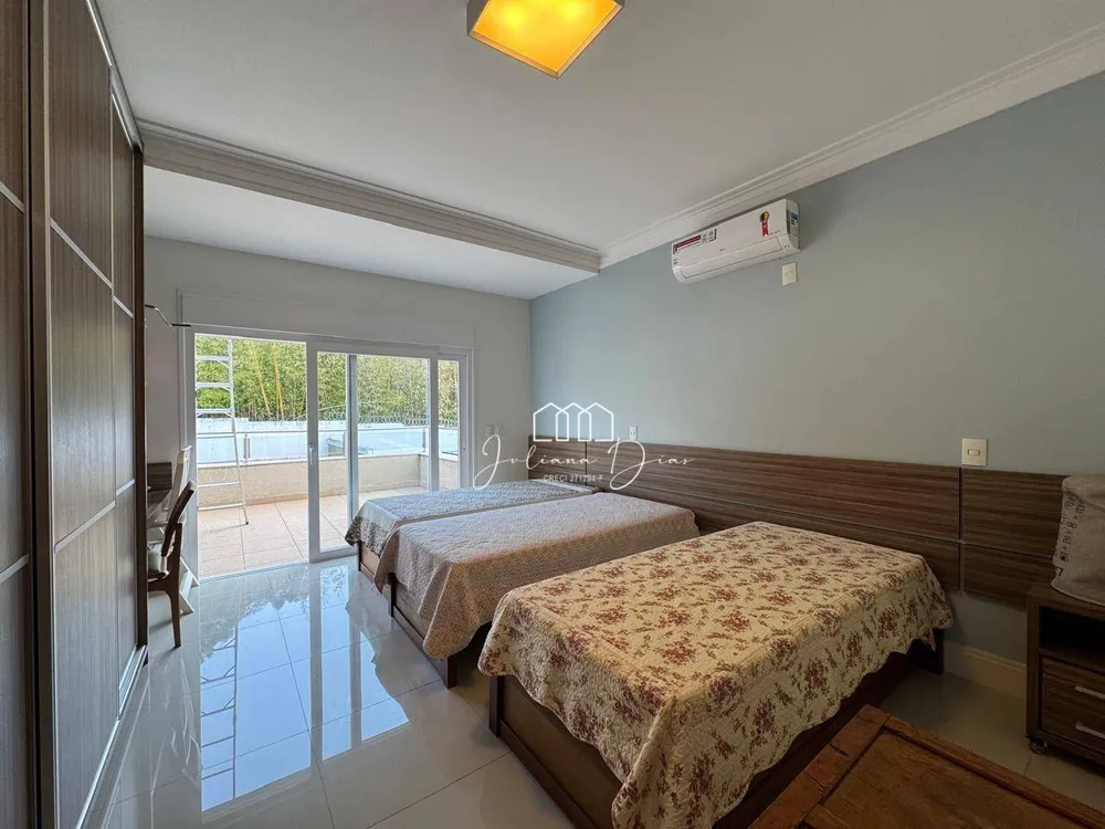 Sobrado, 5 quartos, 500 m² - Foto 1