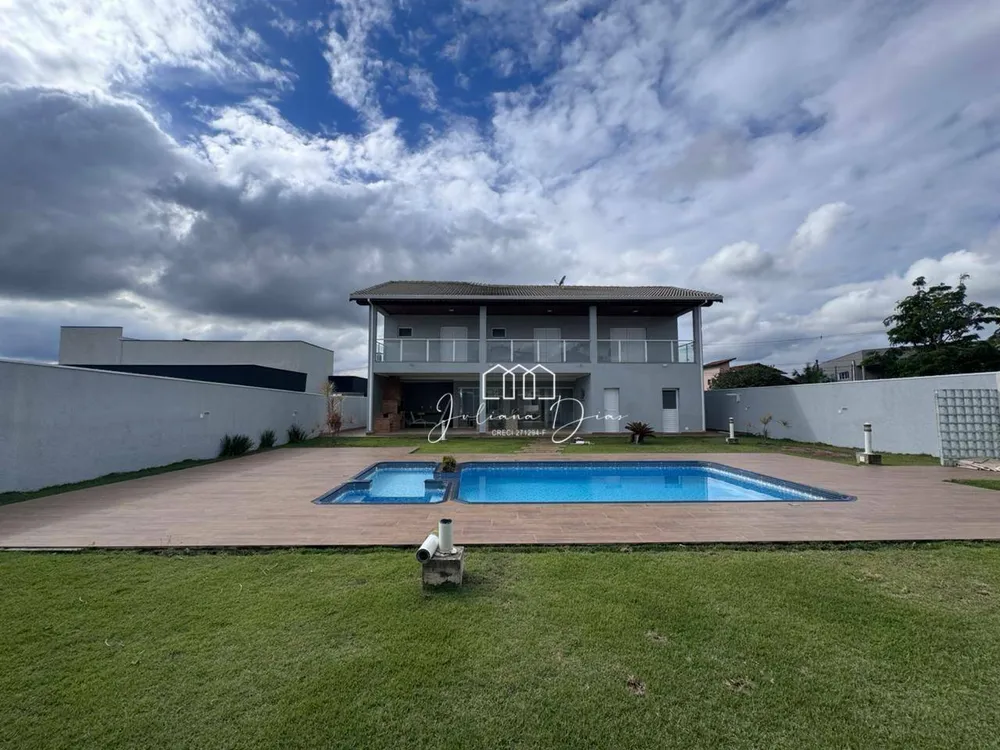 Sobrado, 3 quartos, 400 m² - Foto 1