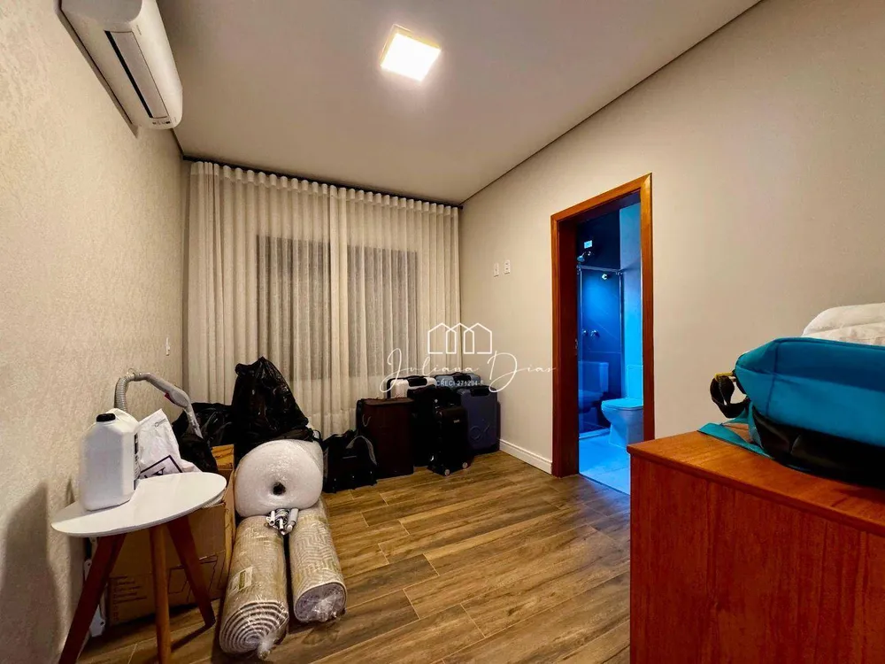 Sobrado, 4 quartos, 259 m² - Foto 2
