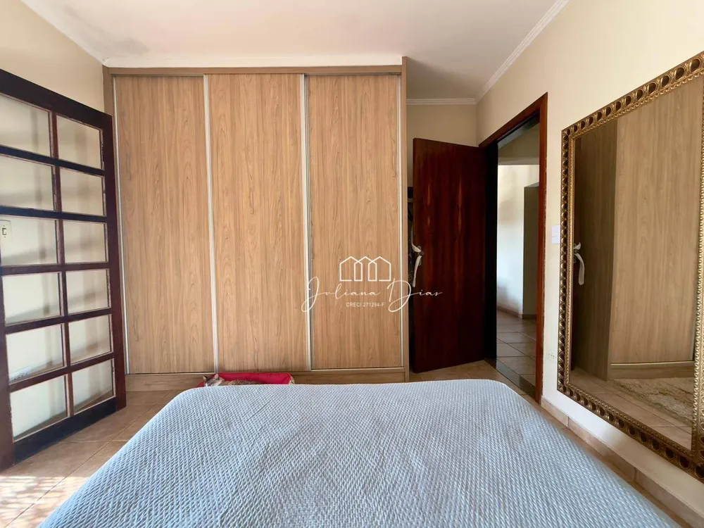 Chácara, 3 quartos, 1033 m² - Foto 9