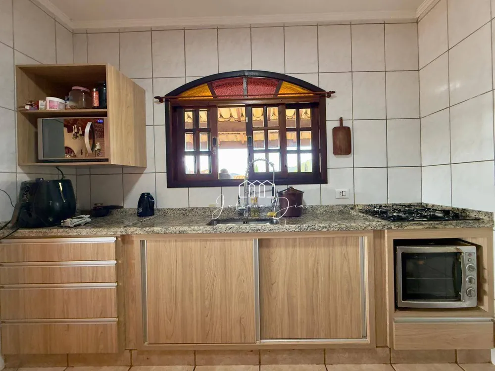 Chácara, 3 quartos, 1033 m² - Foto 1