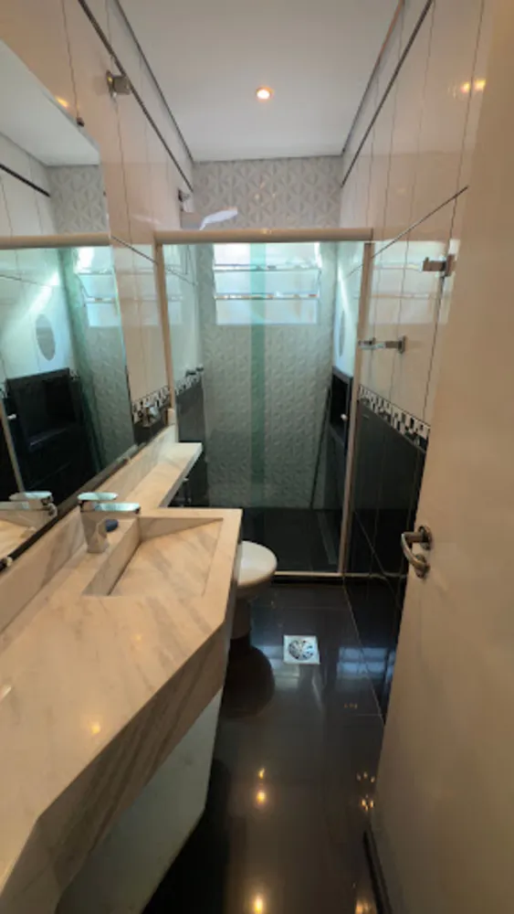 Casa, 3 quartos, 236 m² - Foto 2