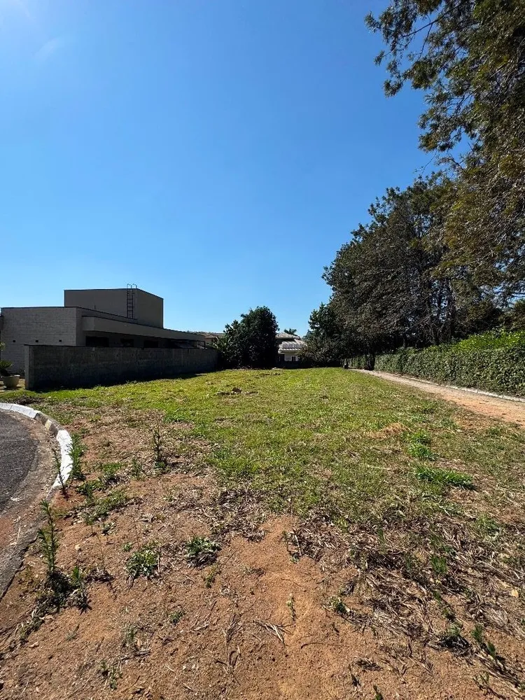 Loteamento e Condomínio, 600 m² - Foto 1