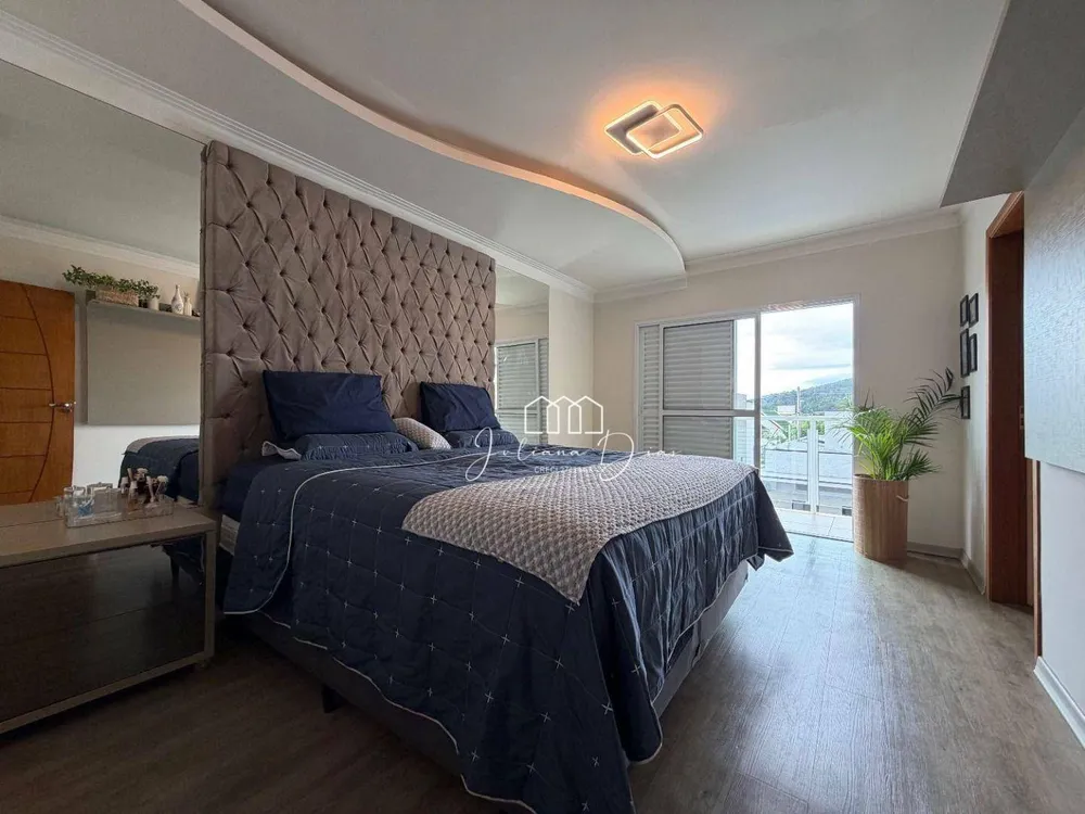 Sobrado, 3 quartos, 230 m² - Foto 8