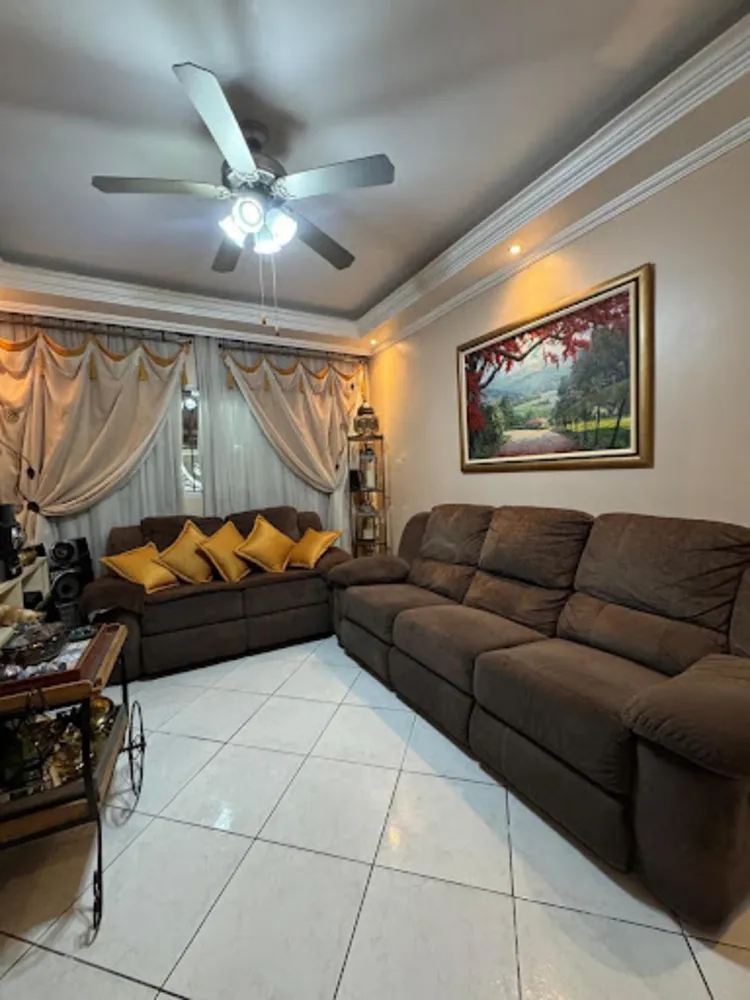 Casa, 3 quartos, 156 m² - Foto 1