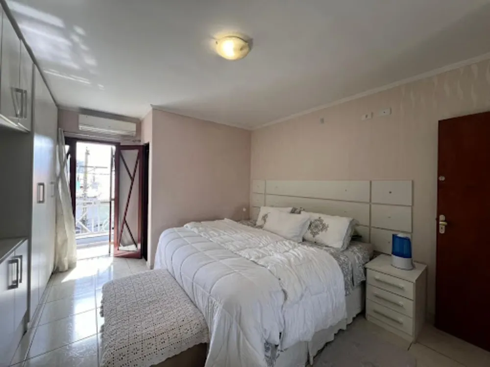 Casa, 3 quartos, 180 m² - Foto 1