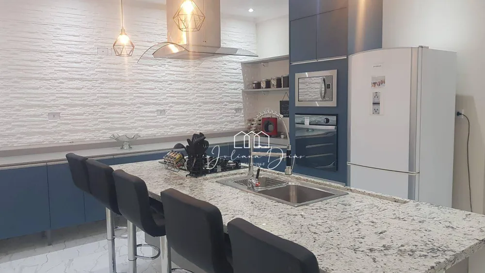Casa, 2 quartos, 299 m² - Foto 1