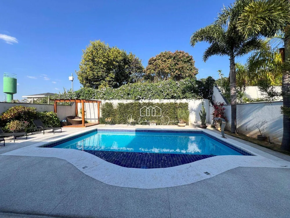 Sobrado, 4 quartos, 381 m² - Foto 1