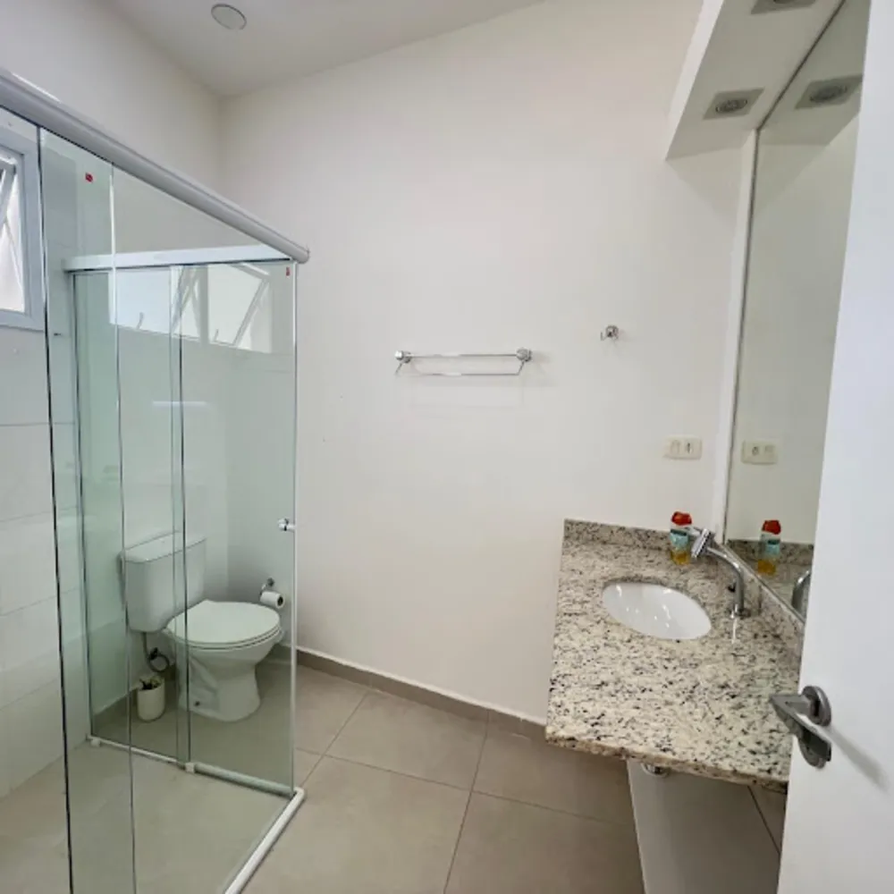 Sobrado, 3 quartos, 275 m² - Foto 1