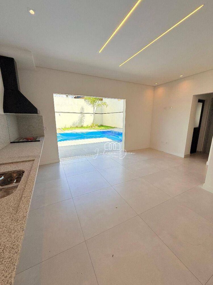 Casa, 3 quartos, 200 m² - Foto 7
