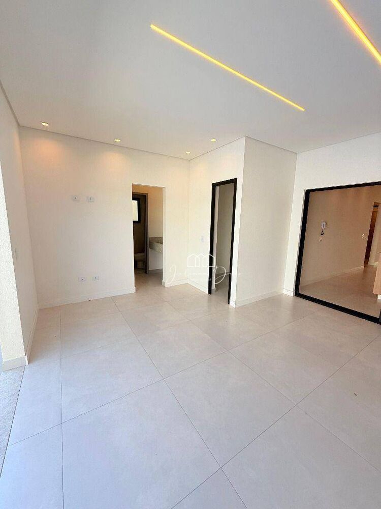 Casa, 3 quartos, 200 m² - Foto 6