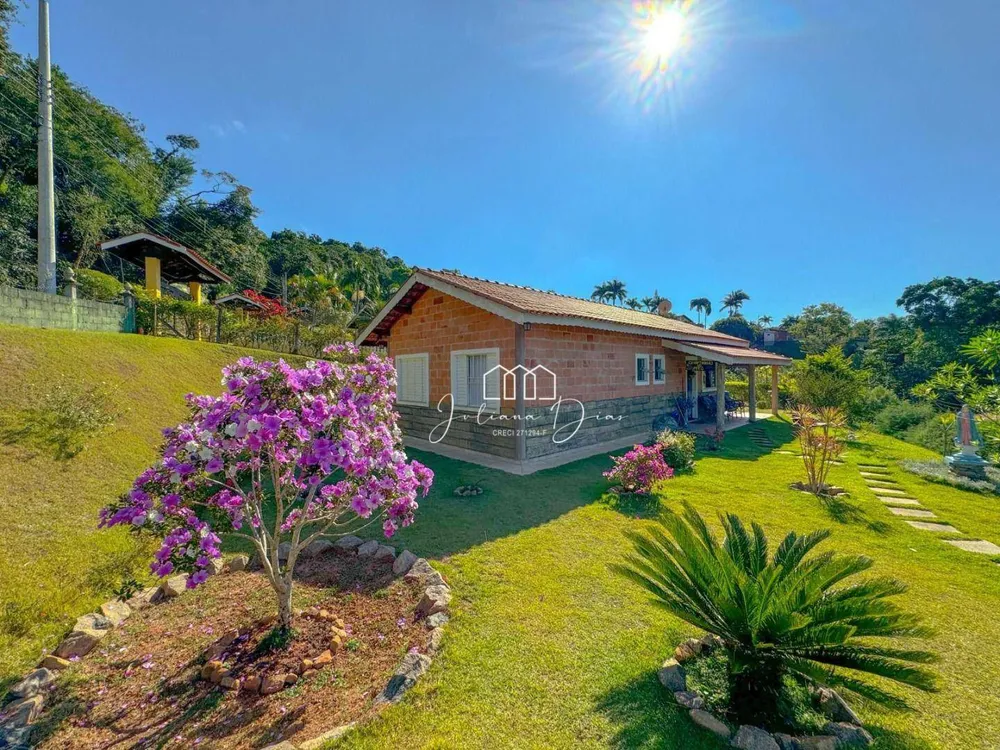 Chácara, 3 quartos, 1300 m² - Foto 4