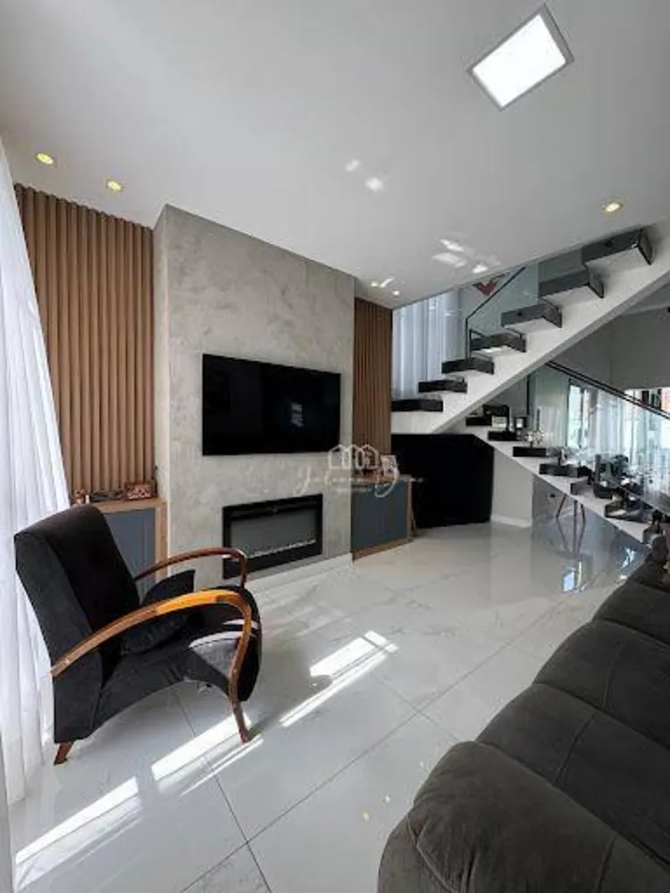 Sobrado, 4 quartos, 246 m² - Foto 13