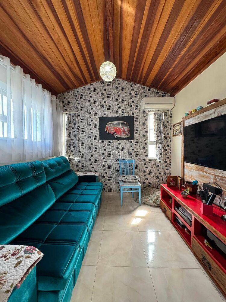 Sobrado, 3 quartos, 180 m² - Foto 1