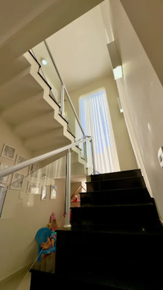 Sobrado, 3 quartos, 184 m² - Foto 1