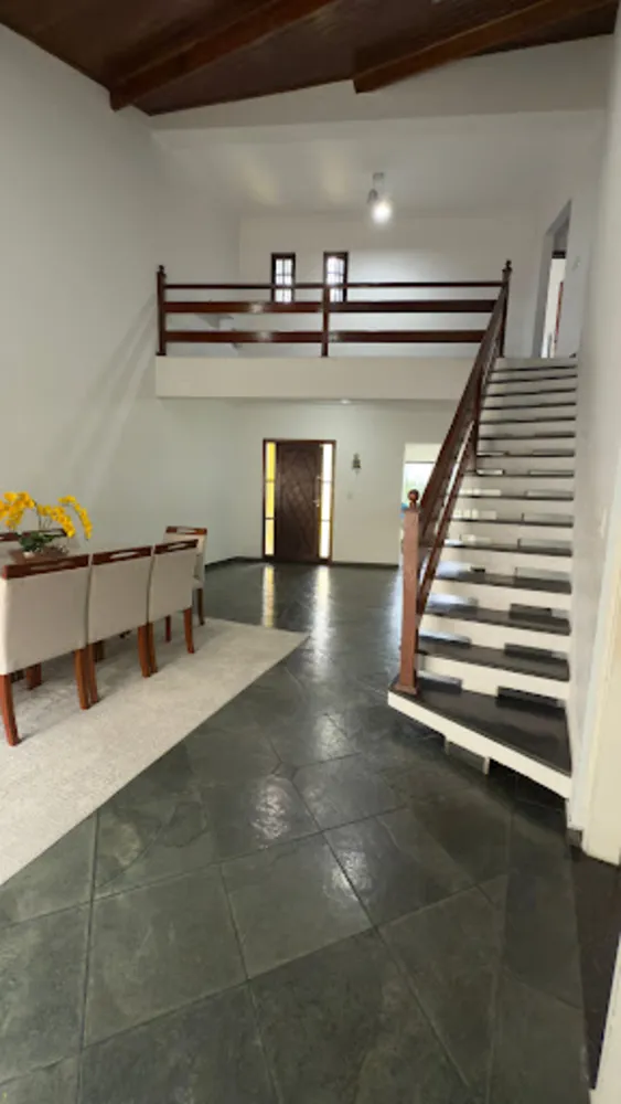 Casa, 3 quartos, 251 m² - Foto 3