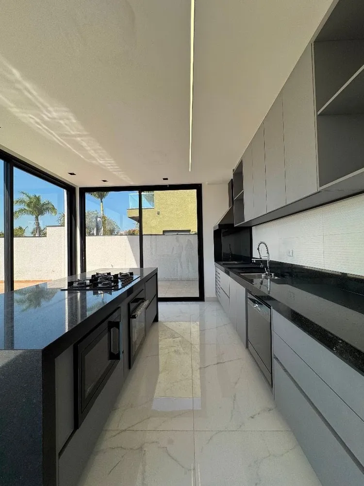Sobrado, 4 quartos, 300 m² - Foto 4
