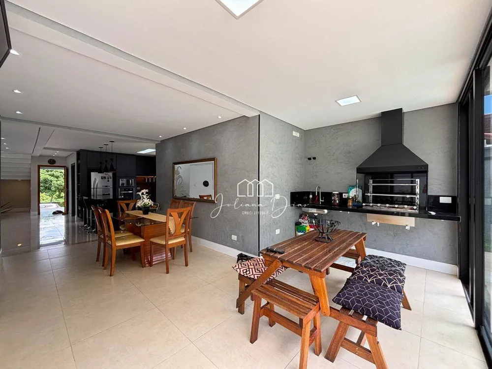 Sobrado, 5 quartos, 307 m² - Foto 2