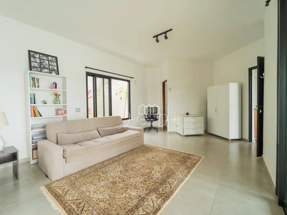 Chácara, 4 quartos, 1000 m² - Foto 1