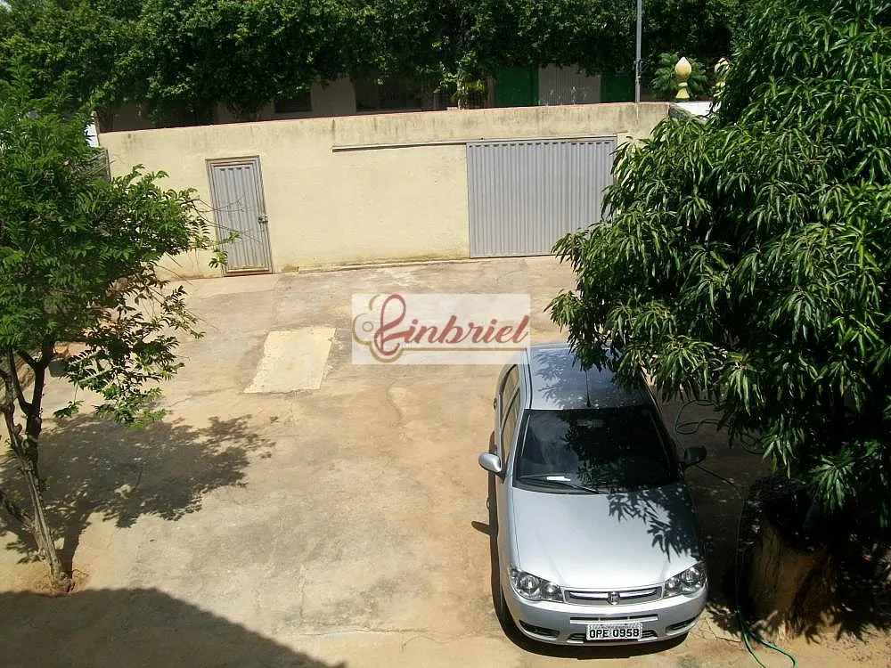 Sobrado, 4 quartos, 330 m² - Foto 1