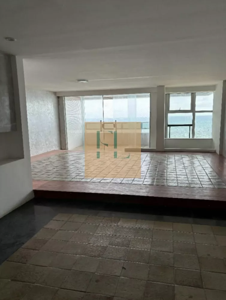 Cobertura à venda com 4 quartos, 500m² - Foto 1