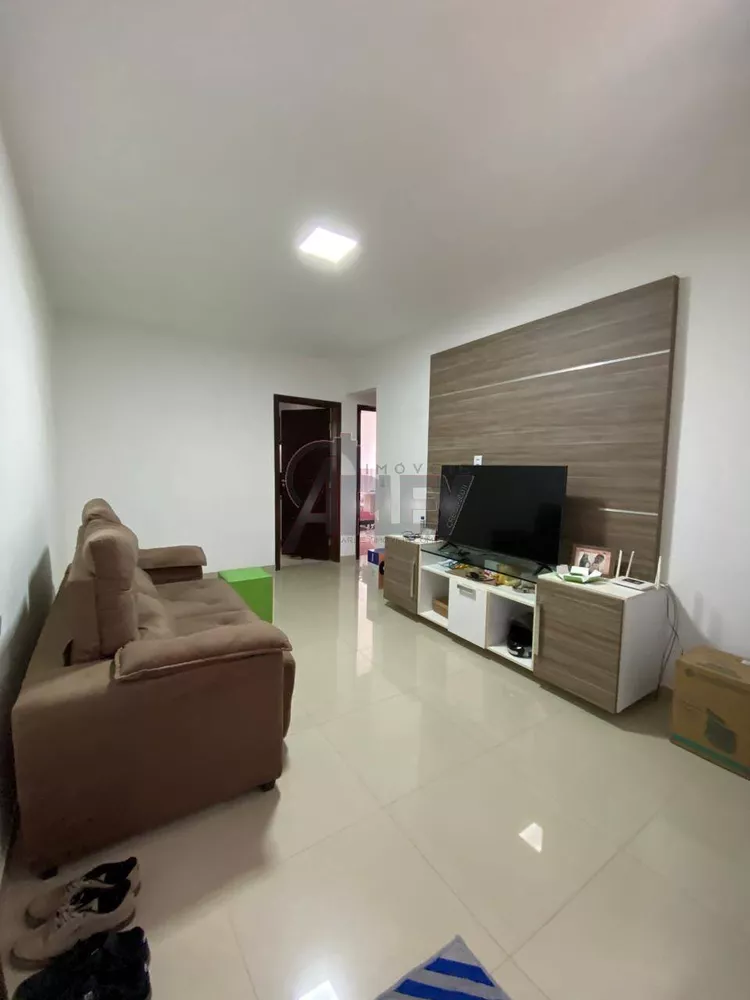 Apartamento à venda com 2 quartos - Foto 1