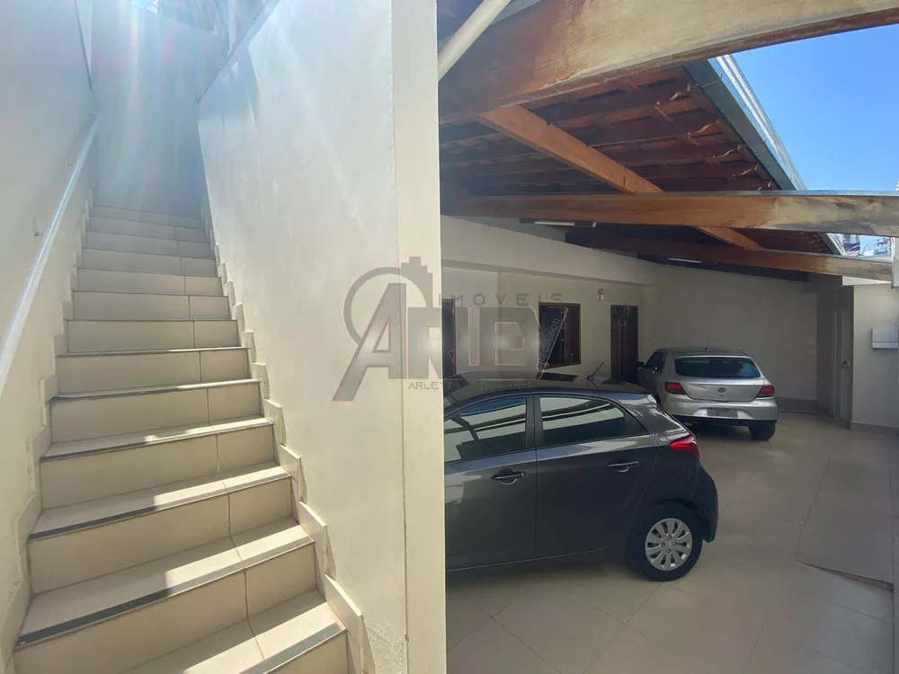 Casa à venda com 3 quartos, 360m² - Foto 8