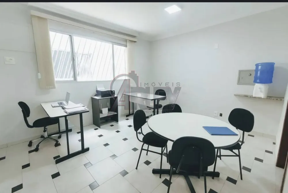 Prédio Inteiro - Foto 1