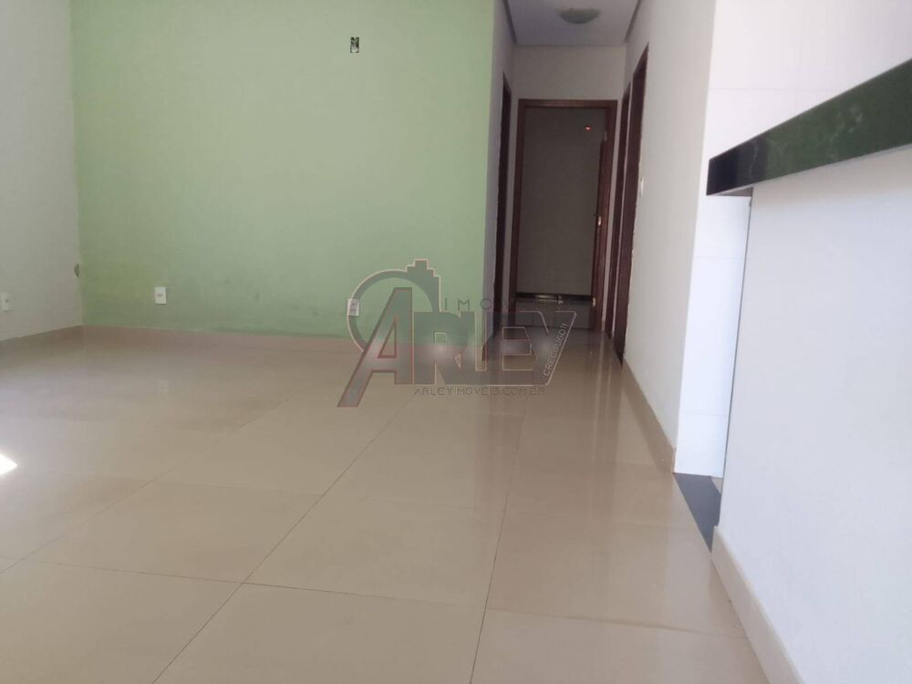 Casa à venda com 3 quartos - Foto 4
