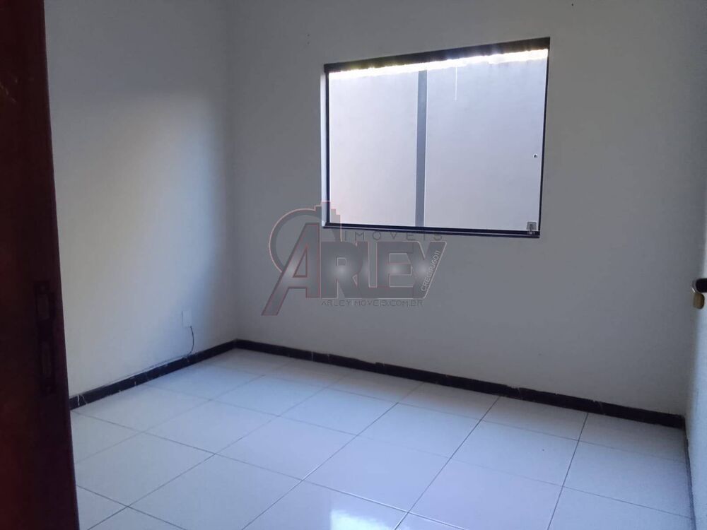 Casa à venda com 3 quartos - Foto 2