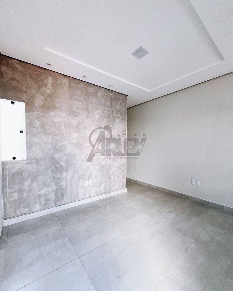 Casa à venda com 3 quartos, 50m² - Foto 4