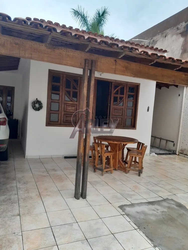 Casa, 3 quartos, 220 m² - Foto 8