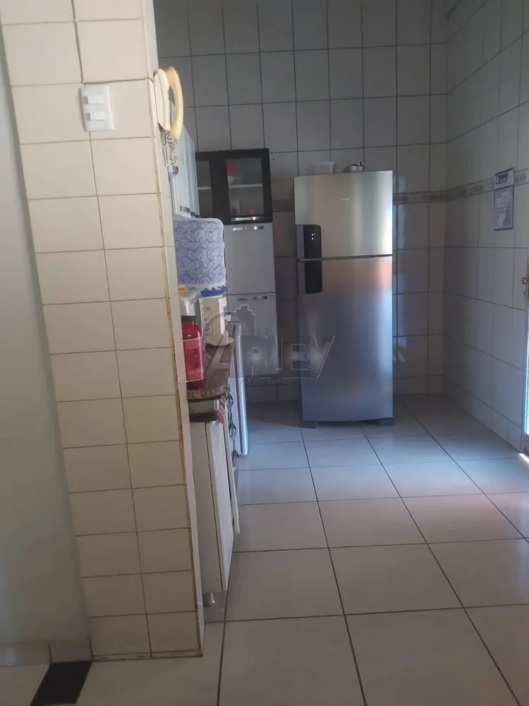 Casa, 7 quartos, 220 m² - Foto 3