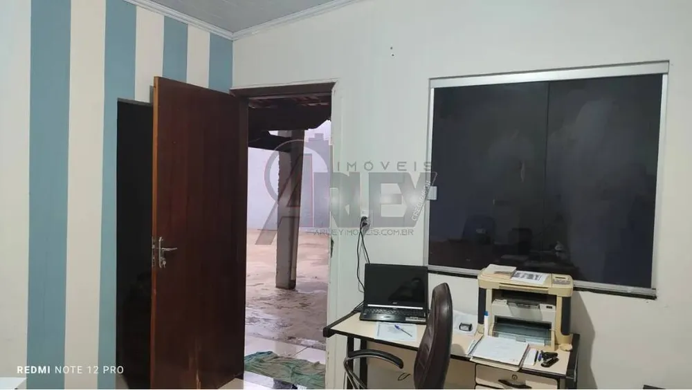 Casa, 4 quartos, 247 m² - Foto 3