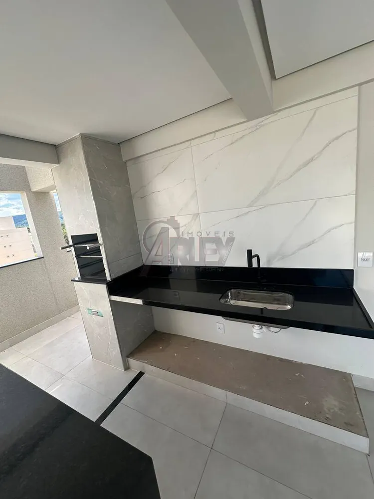 Apartamento, 3 quartos, 218 m² - Foto 3