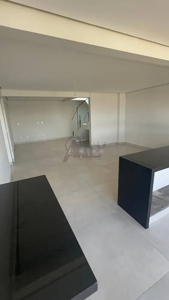 Apartamento, 3 quartos, 218 m² - Foto 6