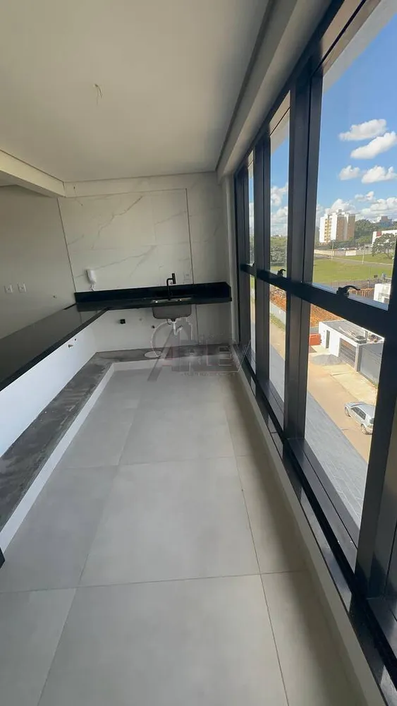 Apartamento, 3 quartos, 218 m² - Foto 4
