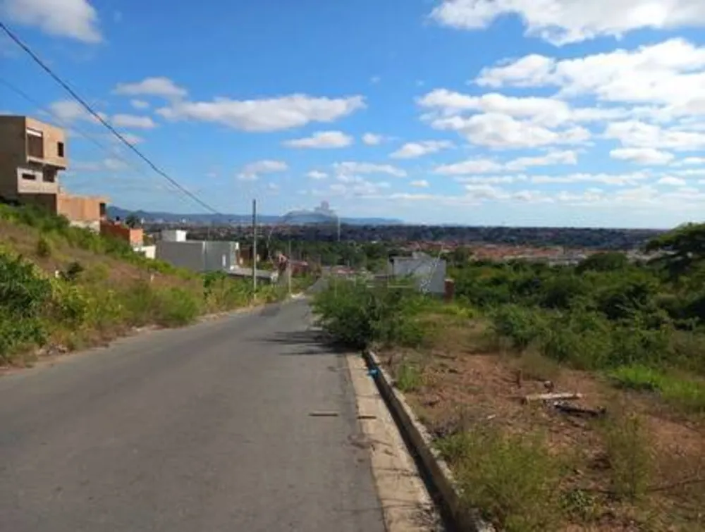 Terreno, 180 m² - Foto 1
