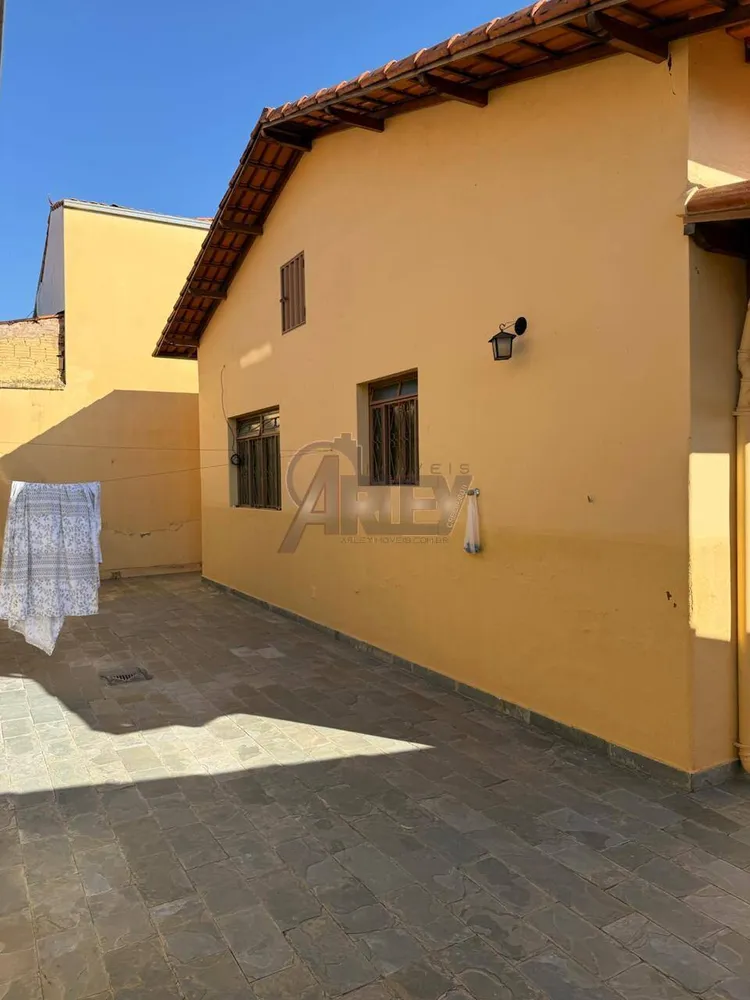 Casa, 5 quartos, 160 m² - Foto 9