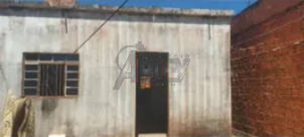 Casa à venda com 3 quartos, 65m² - Foto 2