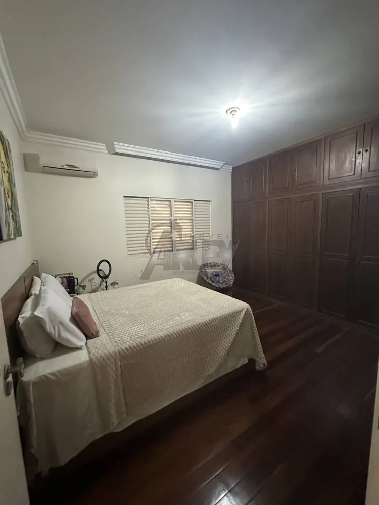 Casa, 4 quartos, 360 m² - Foto 12