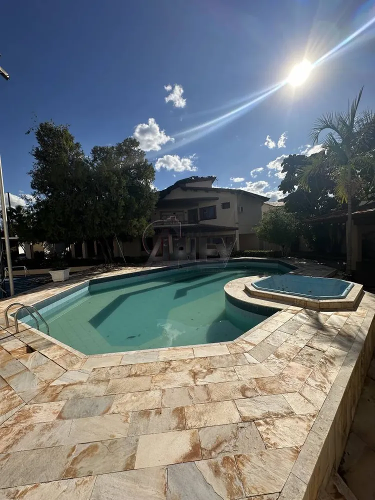 Casa, 5 quartos, 1080 m² - Foto 1
